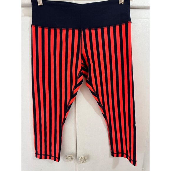 Lululemon Wunder Under Crop Leggings, Navy Blue with Neon Orange Stripe, Size 8 - Picture 4 of 10